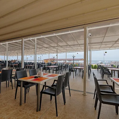 Berlin Golden Отель Золотые Пески