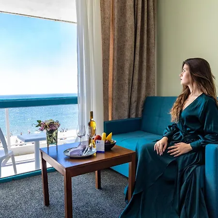 Berlin Golden Золотые Пески