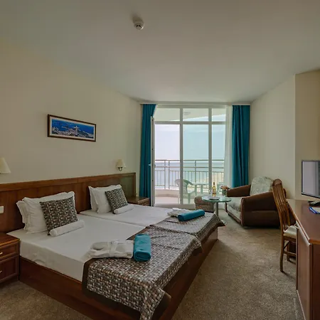 Berlin Golden Золотые Пески