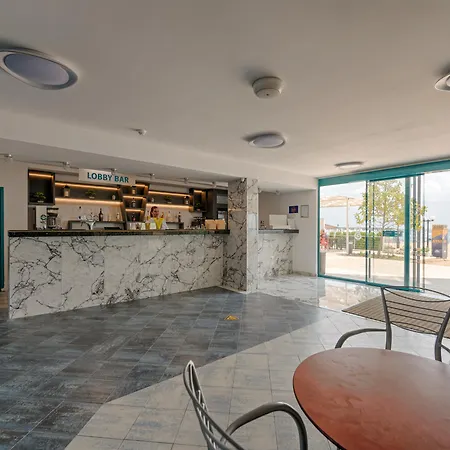 Berlin Golden & Hotell 4*