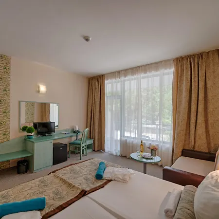 Berlin Golden 4*