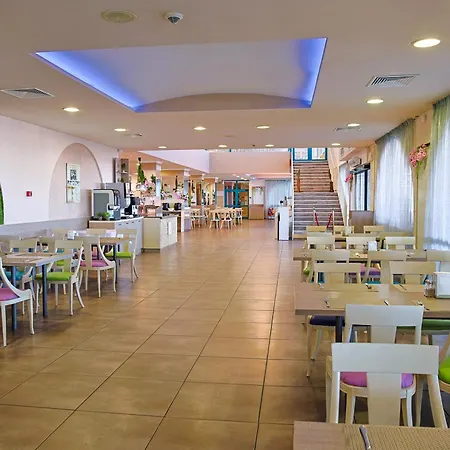 Berlin Golden Hotel Golden Sands