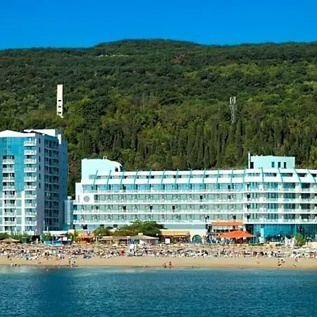 Hotel Berlin Golden 4*