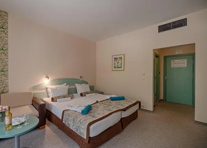 Hotel Berlin Golden 4*